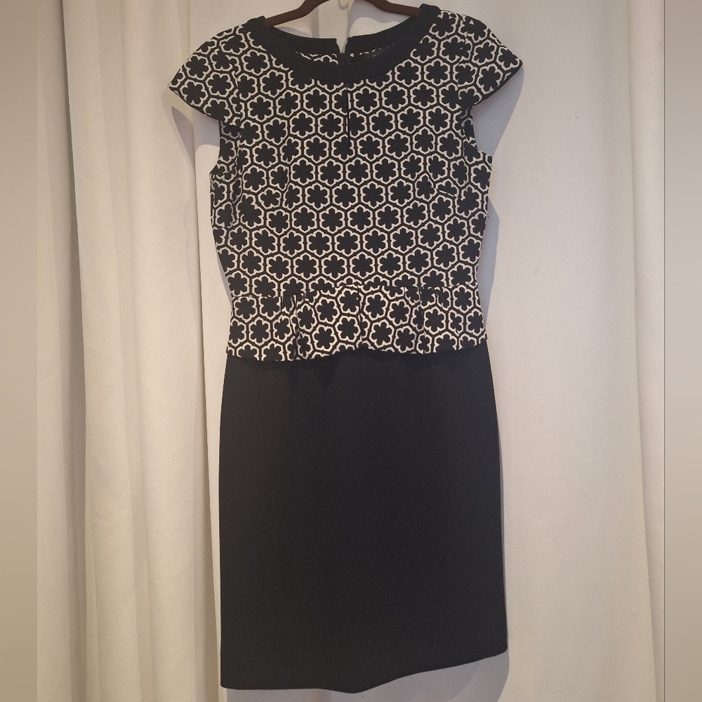 Tahari and Arthur S. Levine black and white dress size 8
